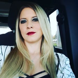 Meet your Posher, Justine